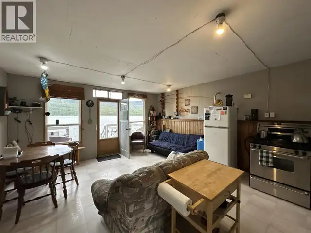 5312 N MACHETE LAKE ROAD Bridge Lake, British Columbia in Houses for Sale in 100 Mile House - Image 4