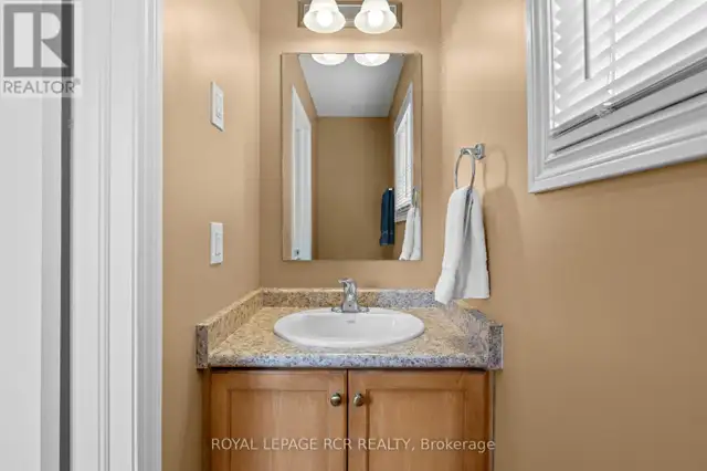 18637 HURONTARIO (HWY 10) STREET Caledon (Caledon Village), Onta in Long Term Rentals in Oakville / Halton Region - Image 17