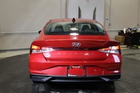 Special Finance Price: $19,999 | Cash Price: $21,499 2022 Hyundai Elantra Preferred - One Owner, No... (image 4)