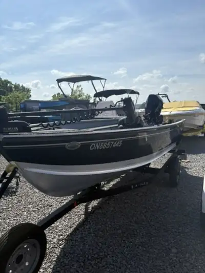 Bay Marine Sales 2023 Lund 1400 Fury Tiller, Mercury 25 with power trim, Fish finder 55lbtrolling mo...
