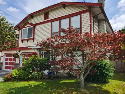 Please Email or Text to book the showing, thanks. 1. Address: 71xx 115 Street 2. Area: North Delta 3...