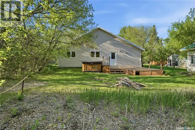 242 Woodlawn AVENUE Katepwa Beach, Saskatchewan in Houses for Sale in Regina - Image 37