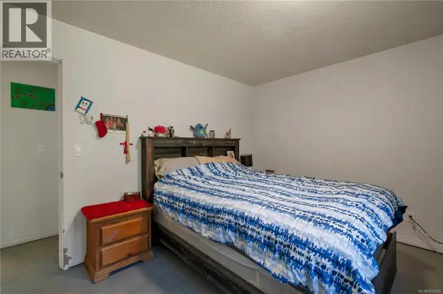 1376 Hooley Rd Quadra Island, British Columbia in Houses for Sale in Campbell River - Image 14