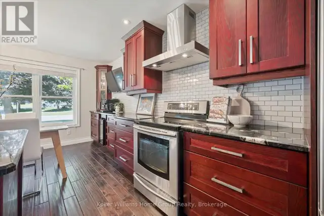 273 COLBORNE STREET Centre Wellington (Elora/Salem), Ontario in Houses for Sale in Kitchener / Waterloo - Image 18
