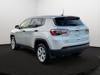 Cloth Low-Back Bucket Seats, Heated Front Seats, 8.4 Touchscreen Display, Apple Carplay, Google Andr... (image 3)