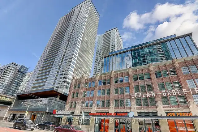 1-Bedroom Toronto Condo + Den! Pool & Gym!633512981461771226