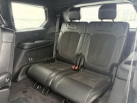 Discover capability and comfort in the 2022 Jeep Grand Cherokee L Grand L Altitude, now available at... (image 9)