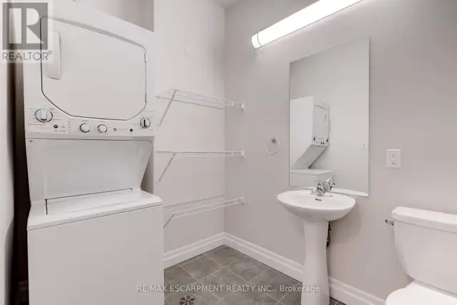 106 - 3290 NEW STREET Burlington (Roseland), Ontario in Houses for Sale in Oakville / Halton Region - Image 27