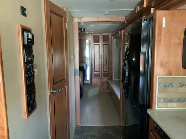 2011 Holiday Rambler Ambassador 36PFT in RVs & Motorhomes in Barrie - Image 20