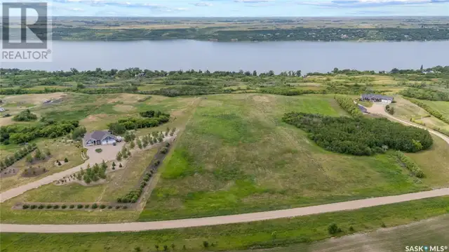 10 Valley Ridge ROAD Longlaketon Rm No. 219, Saskatchewan62863794975873123