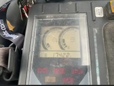 2011 John Deere 17D in Heavy Equipment in Mississauga / Peel Region - Image 10