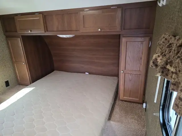 2013 Crossroads RV 251 BH in Travel Trailers & Campers in Penticton - Image 6