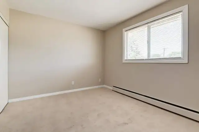 Spacious, pet-friendly apartments for everyday convenience | Sch in Long Term Rentals in Edmonton - Image 13