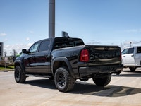 Welcome to 400 Chrysler Dodge Jeep Ram. 3.0L I-6 twin turbo engine - Advanced infotainment system -... (image 5)