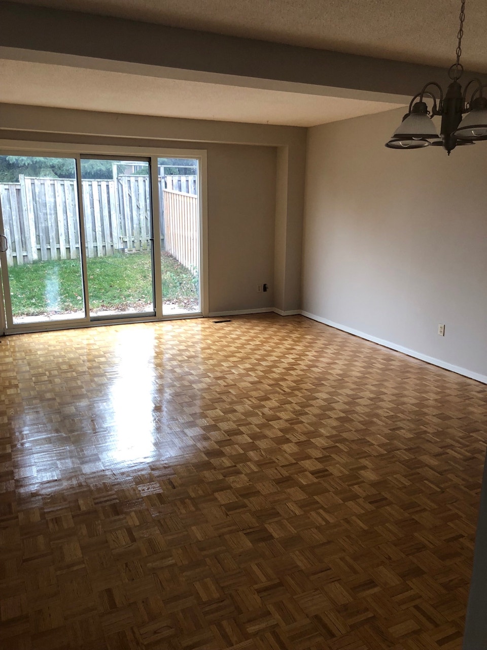 Spacious three bedroom townhouse for rent - 1 MONTH FREE* 3