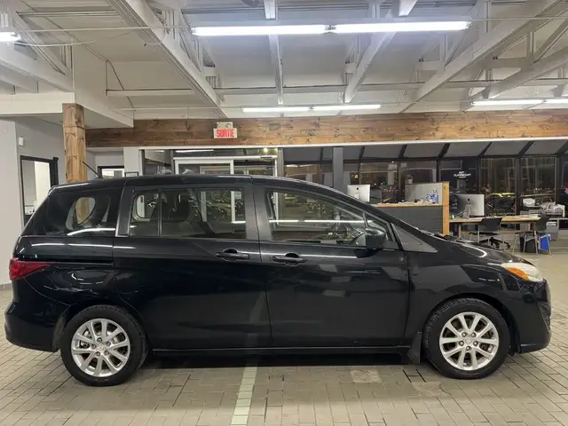 2014 Mazda Mazda5 4dr Wgn Auto GS in Cars & Trucks in Longueuil / South Shore - Image 7