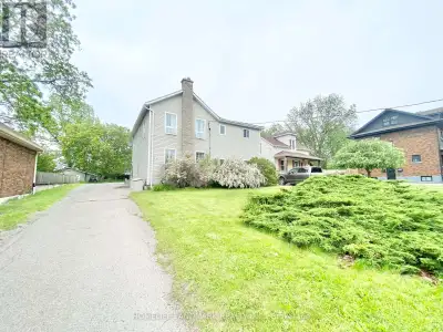 4 - 292 WILLIAM STREET E Oshawa (O'Neill), Ontario