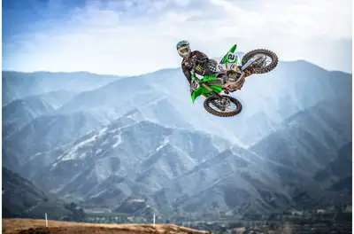 In stock we have a brand NEW 2022 Kawasaki KX450 bike in Lime Green! Contact us for availability! Pl...