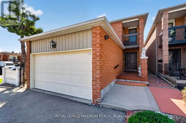3 Muzzo Court Vaughan (East Woodbridge), Ontario, photo 3 of 4