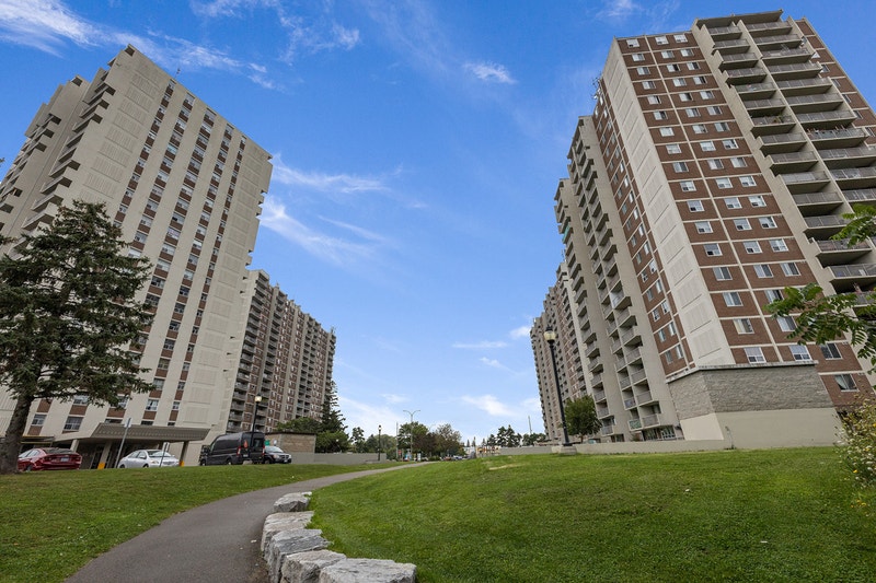 Highland Towers Apartments 1 Bdrm available at 100, 101, 200, Long