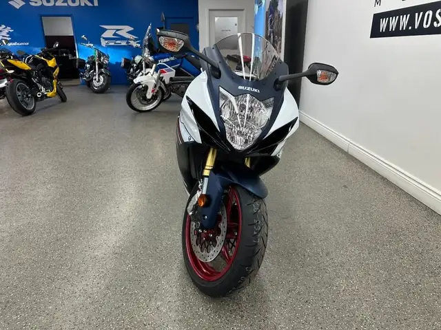 2025 Suzuki GSX-R750M5 Sport - V6543NP - -No Payments for 1 Year in Sport Bikes in Markham / York Region - Image 4
