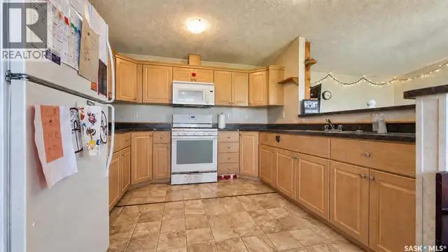 RM of Sarnia Acreage Farmland Sarnia Rm No. 221, Saskatchewan in Houses for Sale in Moose Jaw - Image 14