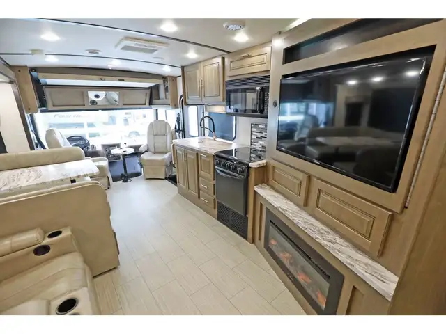 2020 Forest River FR3 34 DS Classe A VR / RV 2 Extension + Foyer in RVs & Motorhomes in Laval / North Shore - Image 11