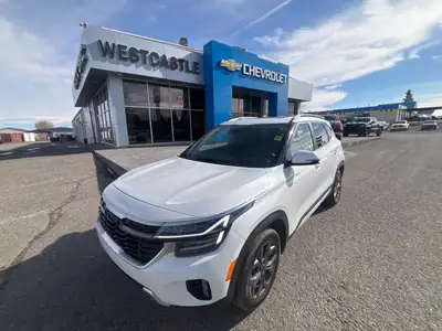 WAS: $31988 NOW: $25995 plus taxes and licensing feesThe 2024 Kia Seltos EX AWD is a stunning SUV in...
