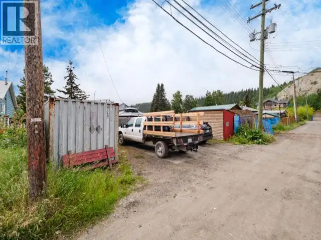 606 OGILVIE STREET Whitehorse, Yukon in Houses for Sale in Whitehorse - Image 29