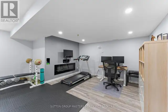 120 HAZLETT STREET Loyalist (Amherstview), Ontario in Houses for Sale in Kingston - Image 32