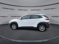 // ACCIDENT FREE!! // Meet the 2022 Hyundai Kona Essential AWD, a smart, easy-to-drive SUV that fits... (image 4)