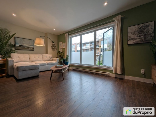 $467,000 - Condominium in Mercier / Hochelaga / Maisonneuve — photo 1