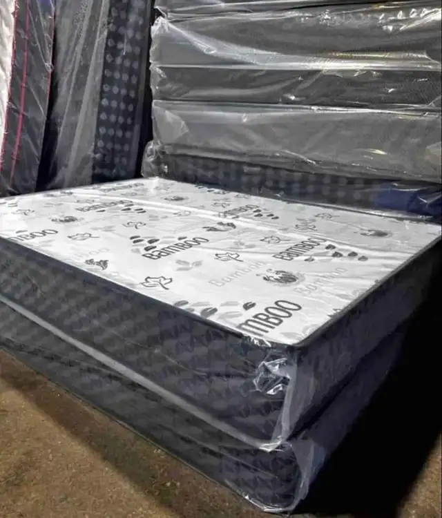 { Queen Mattress } King Mattress / Twin Mattress | Full Mattress in Beds & Mattresses in Oshawa / Durham Region - Image 3