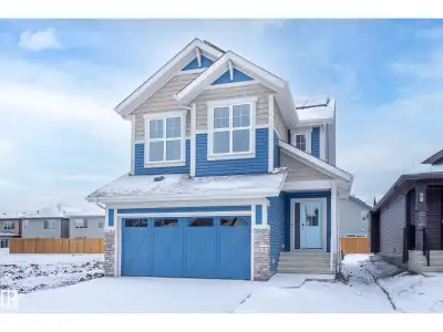 The Bentley 24 is an amazing family designed two story with Jayman's Core performance features inclu...