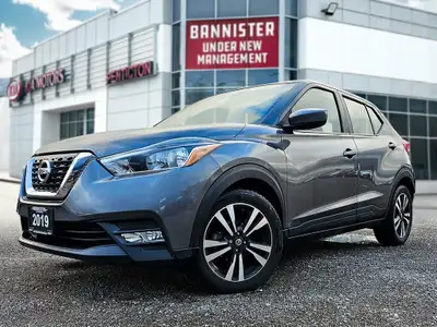 Experience the vibrant 2019 Nissan Kicks in a sophisticated gray finish, complete with a Front-Wheel...