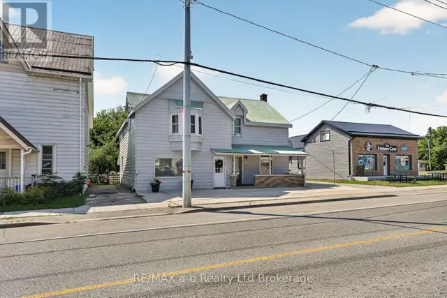 133 DUNDAS STREET Zorra (Thamesford), Ontario in Commercial & Office Space for Sale in Woodstock - Image 3