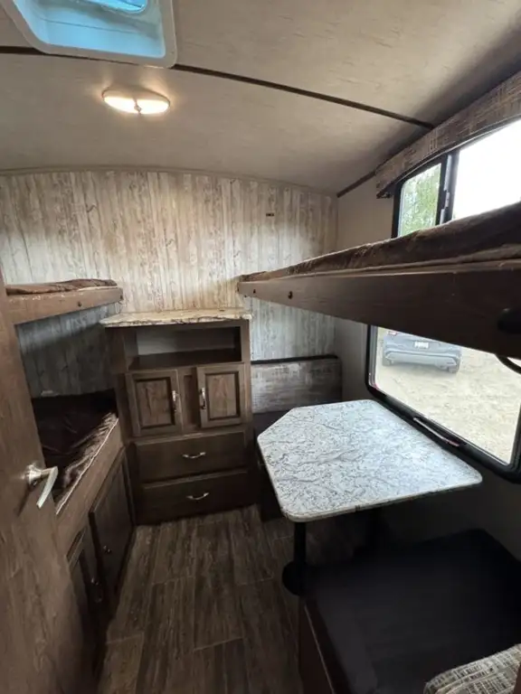 2017 Cruiser RV Fun Finder Xtreme Lite 28QD in Travel Trailers & Campers in St. Albert - Image 8