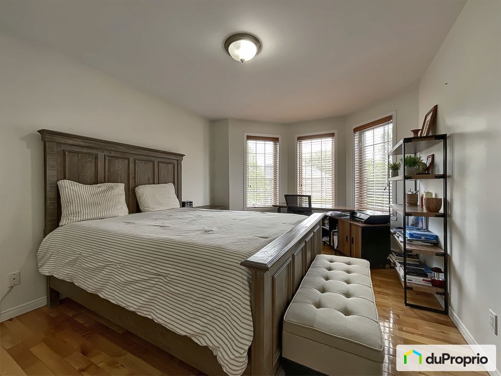 $659,900 - Duplex for sale in Neufchatel — photo 3