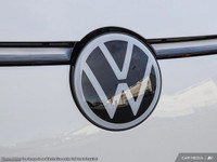 3rd Row Seat, AWD, Adaptive Cruise Control, Blind Spot Monitor, Navigation System, Parking Assist! T... (image 7)