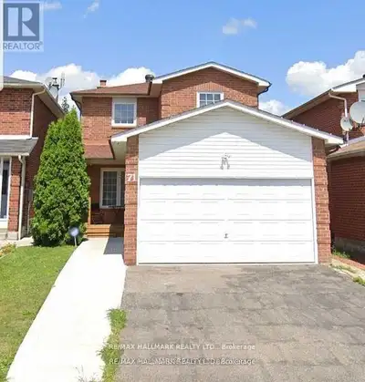 This Lovely Detached 2-Storey Home Is Nestled In One Of The Most Convenient Parts Of Brampton. Locat...