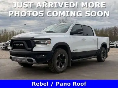 This RAM is a bold and rugged full-size truck that is built for both off-road capability and everyda...