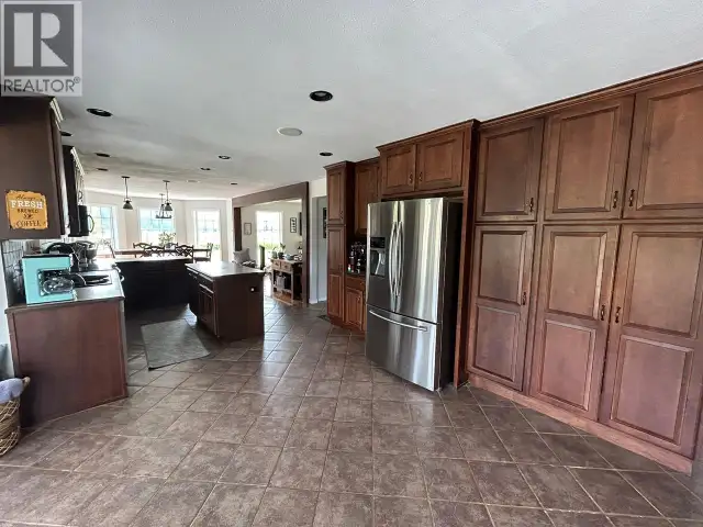 5284 Christian Valley Road Westbridge, British Columbia in Land for Sale in Penticton - Image 19