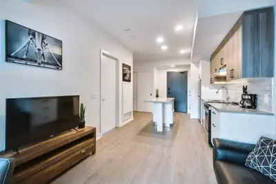 Use promo code "KIJIJI5" in your inquiry to enjoy a special discount! Welcome to The Lennox, where m...