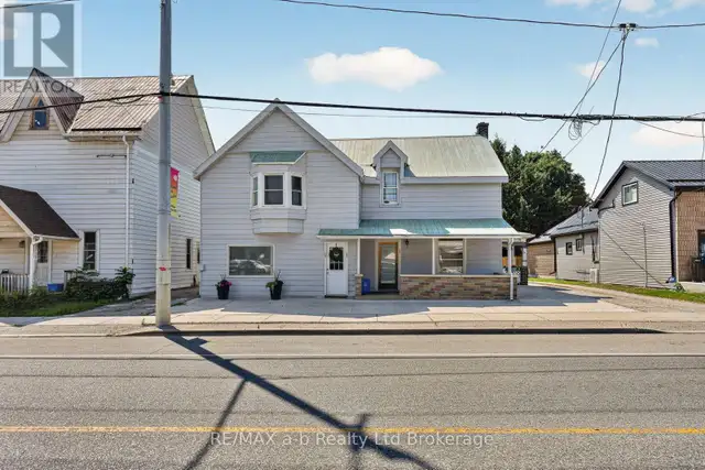133 DUNDAS STREET Zorra (Thamesford), Ontario in Commercial & Office Space for Sale in Woodstock - Image 4