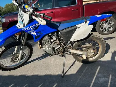 Great dirtbike, runs really well, starts very easily. Brand new battery and sparkplug last fall. Als...