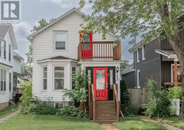 233 NORTH STREET N Gananoque, Ontario628685390364171226