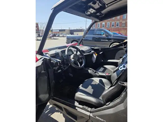 2026 Can-Am COMMANDER XT 1000R in ATVs in New Glasgow - Image 4