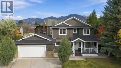 Tucked into a quiet corner of one of the valley’s most picturesque communities, this recently renova...