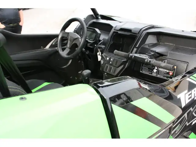 2025 Kawasaki Teryx KRX1000 Lifted Edition in ATVs in Guelph - Image 7