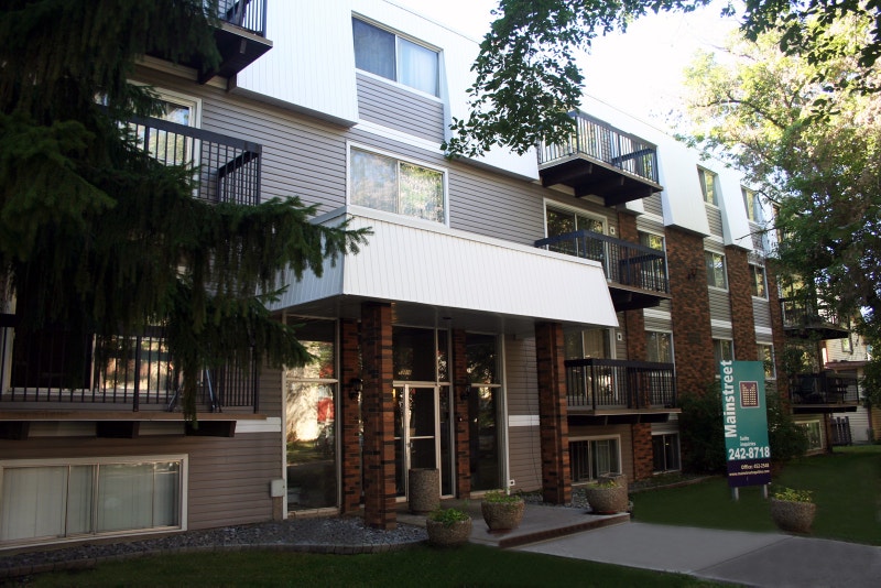 Central McDougall Apartment For Rent Seventh Street Manor Long Term Rentals Edmonton Kijiji